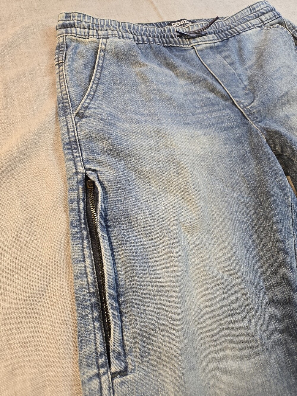 DENIZEN From Levis Boys Size 16 Light Wash Denim Drawstring Jogger Pants - Picture 6 of 14